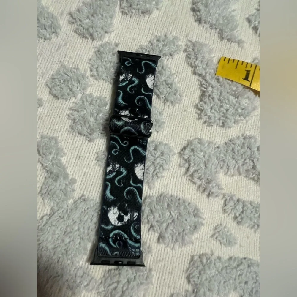 Zox Swirl Skull Design Watch Band